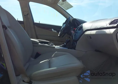 2010 Mercedes-Benz C-Class из США, поврежденный, VIN WDDGF8BB6AF430632